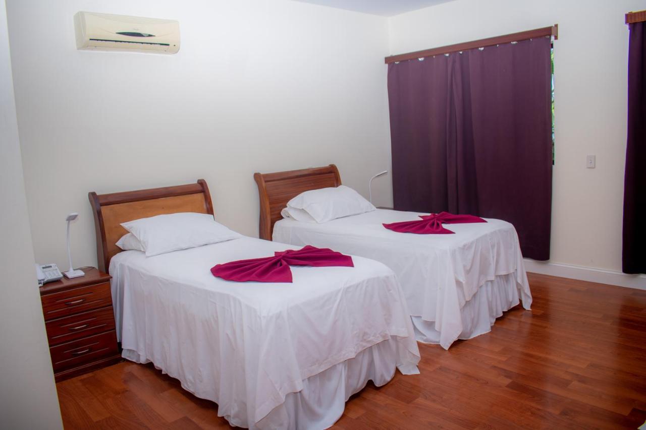 Hotel Santos Pina CAPE VERDE Экстерьер фото